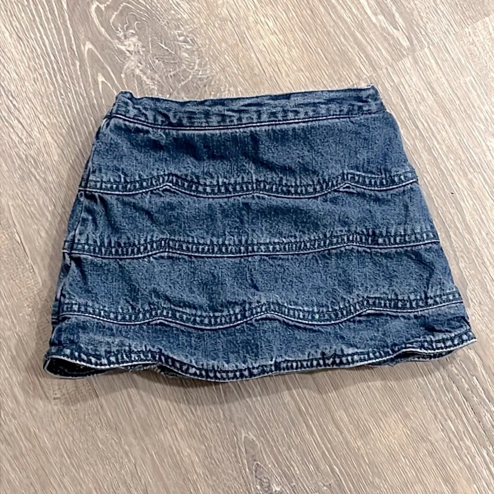 Vintage The Children’s Place Denim Skirt Scalloped Hem